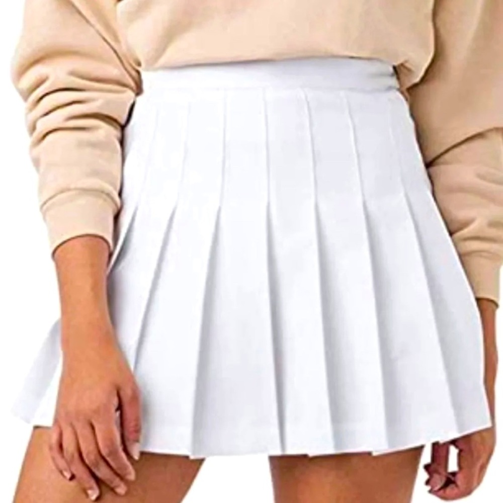 White pleated skirt